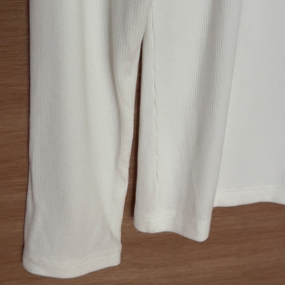 NWT L'AGENCE JOANNA off white ribbed long sleeve tee size M boat neck modal USA - Picture 3 of 6